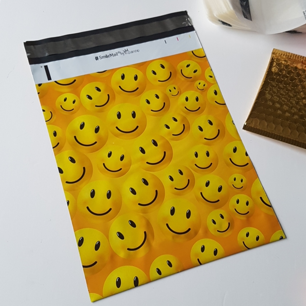 10 pcs Smileys Poly Mailers 10"x13" inches